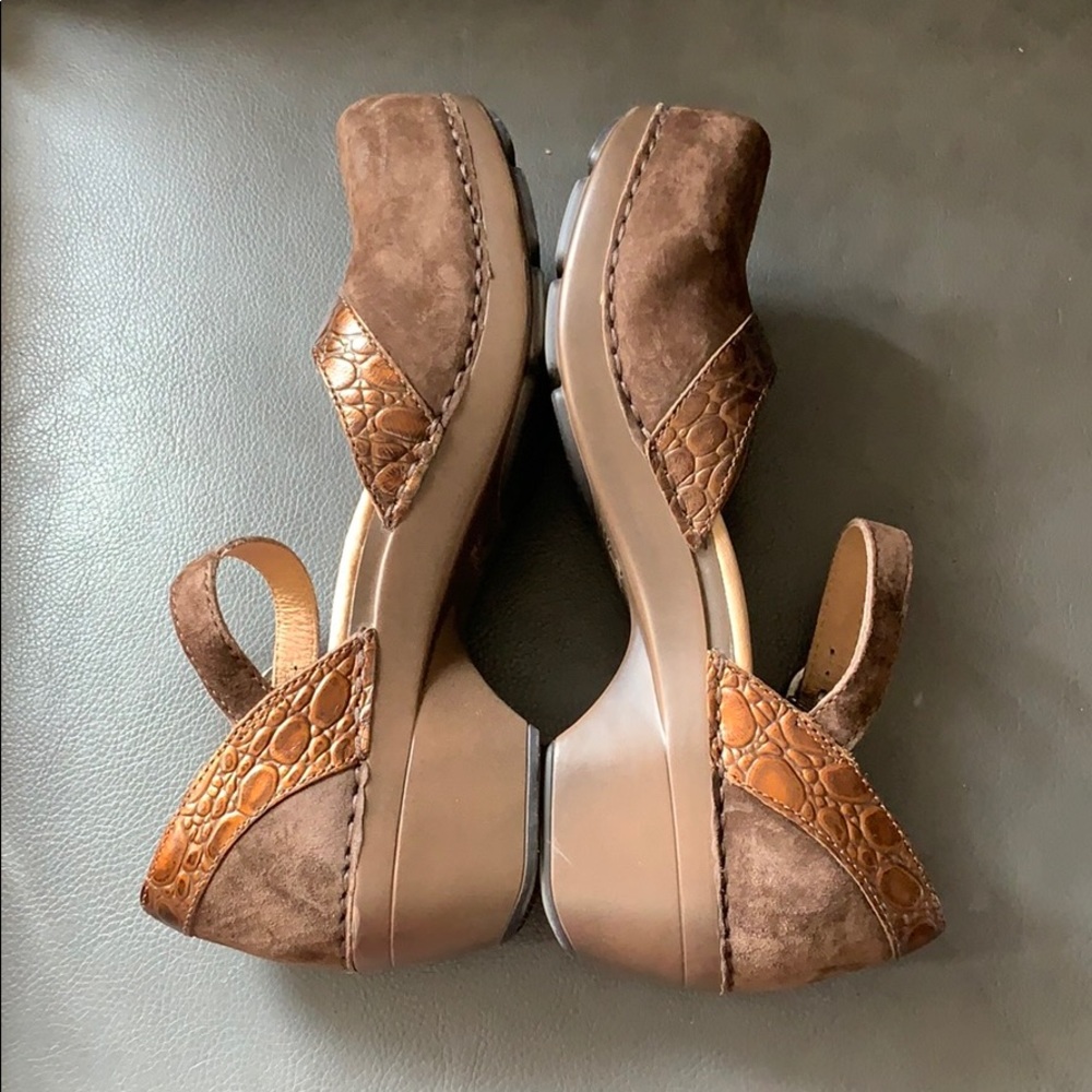 Dansko Sally Mary Jane clog - brown suede/faux crc